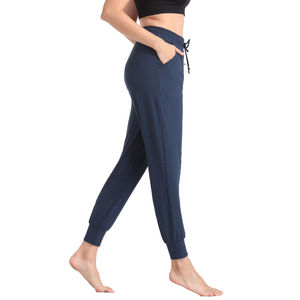 2025 haut tendance femmes pantalons de Yoga en vrac vente chaude nouvelle mode cheville longueur survêtement Fitness femme pantalons d'entraînement - Product Image 4