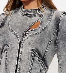 Manteau court en jean décontracté pour femmes avec nouveau style veste à manches longues en coton remplissage automne veste en jean taux de gros - Product Image 4