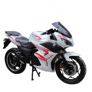 Superbe scooter électrique Soco Motos Streetbikes pour adultes, moteur brushless 2000W, 48V, 60-65km d'autonomie, en stock. - Product Image 4