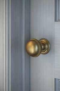 ลูกบิดประตูทองเหลืองที่ใช้งานได้จริงสำหรับการใช้งานในบ้านและใช้งานได้อย่างราบรื่นและมีประสิทธิภาพ การจัดการประตูทุกวันที่เชื่อถือได้ - Product Image 6