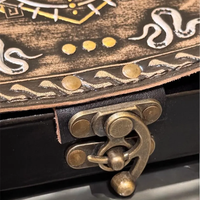 Journal Grimoire en Cuir Œil Maléfique Gothique Fait Main, Livre de Sortilèges, Journal des Ombres, Wiccan, Journal de Sorcière Vintage, Artisanat de Sorcellerie Gaufré, Fête des Mères