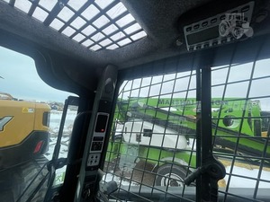 Minicargadora L225 de 45 Toneladas del 2014 con Bomba Hidráulica MOOG - Product Image 3