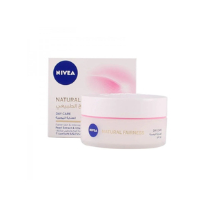 Crème éclaircissante douce enrichie en vitamines Nivea, crème hydratante pour tous types de peaux - Product Image 5