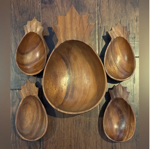 Cuenco de madera hecho a mano con natural para servir ensalada o fruta Vajilla de madera Producto de madera ecológico - Product Image 3