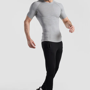 <b>Compression</b> <b>Shirts</b> MMA Rash Guard Breathable Quick Drying <b>Compression</b> <b>Shirts</b> <b>Men</b> Fitness Gym Bodysuit Spandex Nylon - Product Image 3