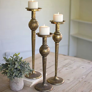 Candelabro Metálico Alto y Elegante 2026 para Decoración de Pasillos de Ceremonias Religiosas y Ambiente Romántico en Recepciones de Boda - Product Image 1