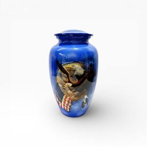 Urne funéraire en céramique bleu foncé avec motif floral de colibri peint à la main et couvercle assorti - Product Image 6