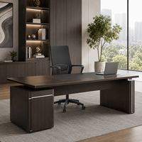 Chaise de bureau ergonomique en maille pivotante avec mécanisme d'inclinaison papillon, base en PP et roulettes en nylon
