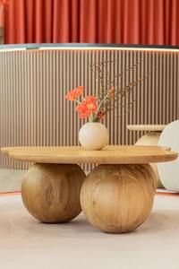 Ensemble de table basse en bois rustique et antique offrant des tons chauds et un caractère de meuble de style ancien - Product Image 4