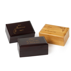 Urna de cremación hecha a mano para cenizas de madera, recuerdo de urna de cremación para humanos al por mayor de Vietnam - Product Image 3