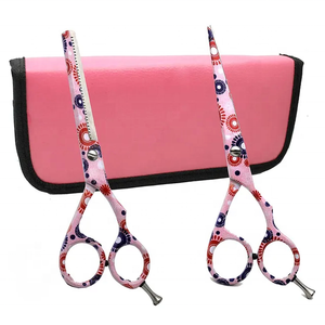 Vente en gros Nouveau design Ciseaux de coiffeur pour la coupe de papier Ciseaux de cheveux en acier inoxydable Ciseaux d'instruments de beauté avec logo personnalisé - Product Image 1