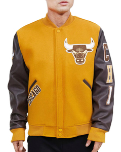 Veste universitaire en laine jaune et cuir marron pour hommes avec patch en chenille et logos brodés - Product Image 6