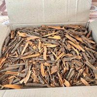 Bâtonnets fendus de cigarette du Vietnam pressés, cassés, cannelle, coupe carrée, cannelle, épices simples pressées, cassia Akina