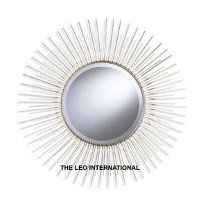 Espejo de Pared Irregular con Marco de Aluminio de Lujo, Decorativo para Villas Modernas, Personalizado, Antioxidante, con el Aspecto Más Atractivo - Product Image 2