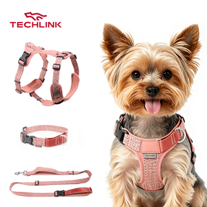 <span class=keywords><strong>Pettorina</strong></span> per Cani <span class=keywords><strong>in</strong></span> <span class=keywords><strong>Pelle</strong></span> di Alta Qualità Personalizzata con Bordo <span class=keywords><strong>in</strong></span> Pelliccia, Design Morbido e Regolabile - Set <span class=keywords><strong>Pettorina</strong></span> per Cani - Product Image 1