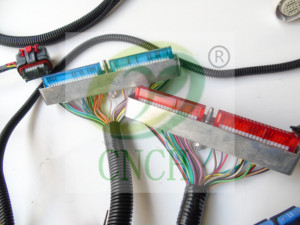 CNCH 97 - '04 LS1 / LS6 (DBW) W/ 4L60e 4L80e W/ 5 핀 MAF 독립 실행 형 엔진 하니스 - Product Image 3
