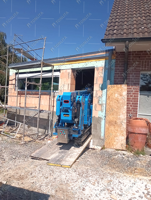 Mini-grue araignée mobile Tonlita de 3 tonnes pour l'installation de vitres dans les espaces confinés, avec télécommande et nacelle pour personnel