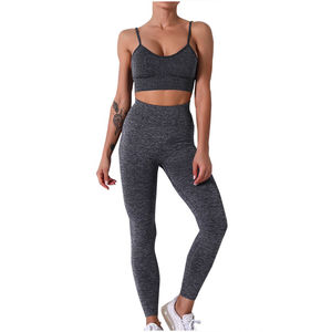 Ensemble de yoga pour femmes à haute élasticité avec soutien-gorge et short élastiques, ensemble de yoga tendance à la vente, avec taille élastique - Product Image 1