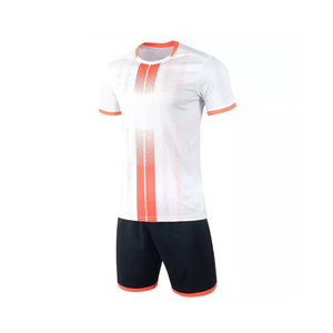 Vêtements de sport les plus vendus Vêtements de football personnalisés Créez votre propre maillot de football Maillot à manches courtes Maillot de football - Product Image 3