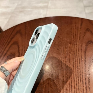 เคสโทรศัพท์ซิลิโคน TPU แม่เหล็กสุดหรูแบบบางพิเศษกันกระแทกลายคลื่น3D ฝาครอบมือถือสำหรับ iPhone 16 PROMAX 16 PLUS 15 14 13 - Product Image 4