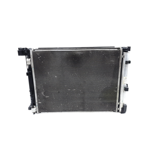 KIT DE RADIADOR DACIA Sandero Serie 21410-5FA0A H4D 470 Bifuel/Gasolina 1000 (21>) - Product Image 1