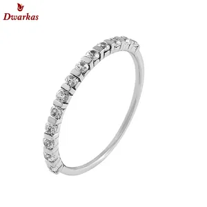 Conception de luxe demi-bande cercle bande 925 argent sterling zircon pierre anneau femmes mariage fête cadeau bijoux