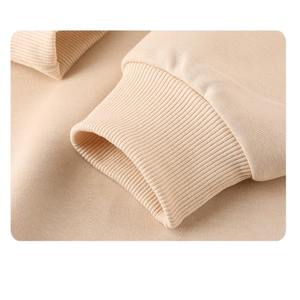 Venta al por mayor de sudaderas unisex de moda pulóver de gran tamaño con diseño minimalista - Product Image 2