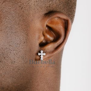 Boucles d'oreilles clous micro croix en argent sterling S925, serties de diamants ronds brillants délicats, bijoux hip-hop pour hommes - Product Image 1