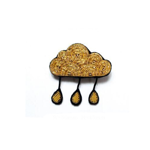 Broches en fil de lingot de nouvelle conception de la meilleure qualité en gros broches en fil de lingot à bas prix broche nuage et pluie en or - Product Image 1