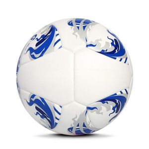 Balón de fútbol de PU Premium con retención de aire para clubes, torneos escolares o participación en eventos deportivos oficiales - Product Image 1