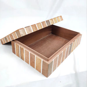 Cajas de Almacenamiento con Base de Madera de Estilo Rústico de Último Diseño, Hechas a Mano con Incrustaciones de Resina de Alta Calidad, Bajo Precio y Alta Demanda para Joyas - Product Image 1