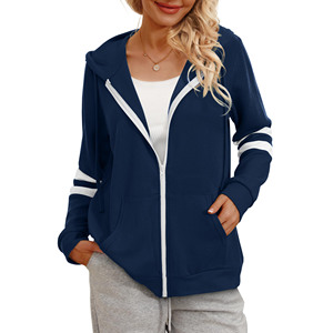 Haute qualité sur mesure votre conception de logo respirant séchage rapide anti-boulochage plaine fermeture éclair manches longues sweats à capuche pour femmes - Product Image 1