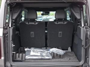 Ford Bronco 2024 - Moteur 6 cylindres - 2,7 L - Transmission intégrale - Système de carburant essence automatique - SUV/Crossover - Product Image 2