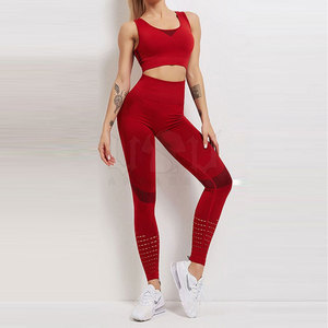 Etiqueta privada Transpirable Mujeres Yoga Set Uso al aire libre Mujeres Yoga Set Cómodo Mujeres Yoga Set - Product Image 1