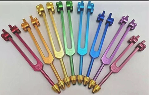 Juego de 8 Diapasones de Chakra con Peso por Color para Sanación, con Bolsas de Chakra Marcadas - Product Image 2