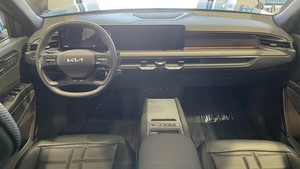 Magnifique K-I-A E-V-9 LAND - Achat Spécial Transmission Automatique Sièges en Cuir - Product Image 2