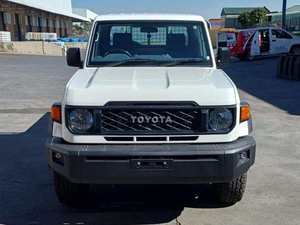 Toyota Land Cruiser 79 Pick-up Simple Cabine 2.8L automatique 2024 propre, occasion, prêt à être expédié - Product Image 6