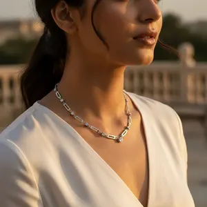 Collar Geométrico de Cristal para Mujer con Circonita Cúbica Plateada, Joyería Elegante - Product Image 2