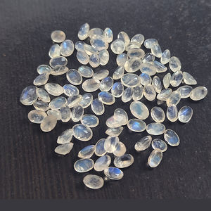 91 pierres de lune arc-en-ciel naturelles, ovales à facettes, de 5x4mm à 7x5mm, 45 carats, Iroc Sales, pierres de lune à feu bleu, pierres précieuses en vrac, coupées, 25,71 $ US - Product Image 1