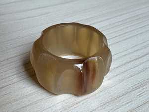 Anillo de Cuerno de Búfalo Natural Hecho a Mano, Estilo Amor Ecológico, Accesorio de Dedo Duradero y Coleccionable, Colores Variados - Product Image 2