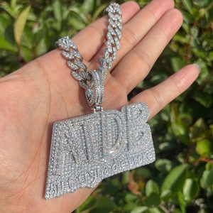 Colgante de Diamante con Nombre Personalizado, Cultivado en Laboratorio |   Collar con Placa de Nombre con Letras con Incrustaciones de Diamantes |   Joyería Hip Hop Chapada en Oro Amarillo - Product Image 5