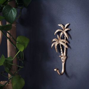 Gancho de Pared de Metal Hecho a Mano para Decoración Artística del Hogar con Diseño Único y Rendimiento de Resistencia Duradero - Product Image 1