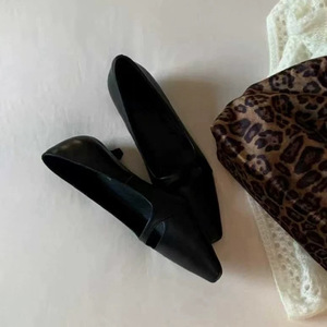 รองเท้าส้นเข็มหัวแหลมหนังแก้วสำหรับผู้หญิง รองเท้าปั๊มส์สำหรับงานเลี้ยงกลางคืน งานออฟฟิศ รองเท้าส้นตึกแบบหรูหราสำหรับสุภาพสตรี - Product Image 4