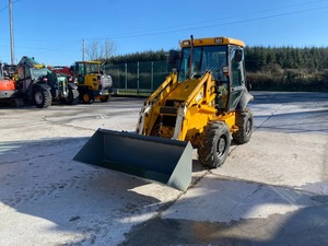 รถตักล้อยาง JCB 2CX ปี 2004 รถตักขนาดเล็ก 9 ตัน เครื่องยนต์ ปั๊มไฮดรอลิก - Product Image 5