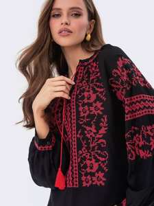 Blusa bordada de Ucrania negra y roja Vishivanka ropa de Ucrania hecha a mano para mujer camisa de lino de regalo tradicional Ucraniano - Product Image 3