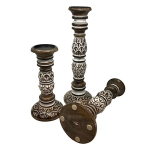 Portavelas de Madera Tallada Tradicional con Diseño Grabado para Decoración del Hogar, Iluminación Sutil, Estilo Festivo y para Eventos, de la India - Product Image 4