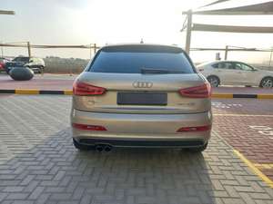 รถยนต์มือสอง ปี 2020-2021 รุ่น Q3 40TFSI เครื่องยนต์ 4.5 ลิตร เกียร์อัตโนมัติ ขับเคลื่อนสี่ล้อ เบาะหนัง ภายในสีเข้ม หลังคาซันรูฟแบบพาโนรามา กล้องมองหลัง 360 องศา - Product Image 5