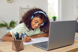 ที่วางช้อนไม้แบบดั้งเดิมสำหรับครัวอินเดียและการวางอุปกรณ์ทำอาหาร ที่วางช้อนไม้ขนาดกะทัดรัดในราคาที่ดีที่สุด - Product Image 6