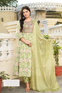 Algodón puro con trabajo bordado Anarkali Top con pantalón y Dupatta - Product Image 4