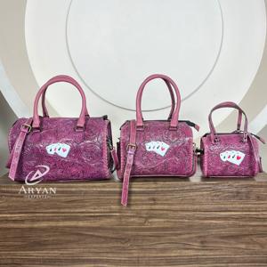 Conjunto de Bolsa de Viaje de Cuero Genuino Hecha a Mano de Primera Calidad, Diseño Floral Rosa, Bandolera, Conjunto Combinado de 3 Piezas - Product Image 1